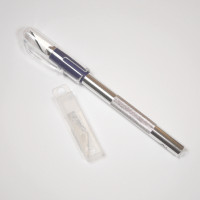 Messer zum Basteln aus Metall mit Soft-Griff und Ersatzklingen Messer zum Basteln aus Metall mit Soft-Griff und Ersatzklingen