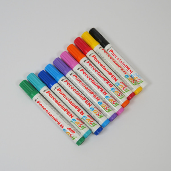 Porzellanstifte mit Pinselspitze in verschiedenen Farben